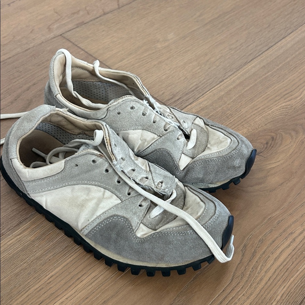 Spalwart Beige and Gray Casual Sneakers